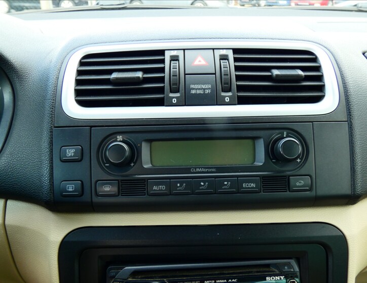 Škoda Roomster 8