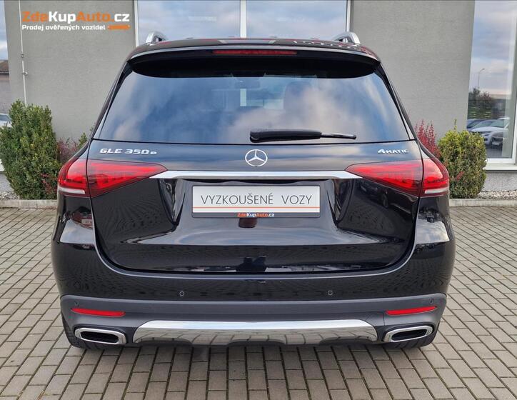 Mercedes-Benz GLE 9