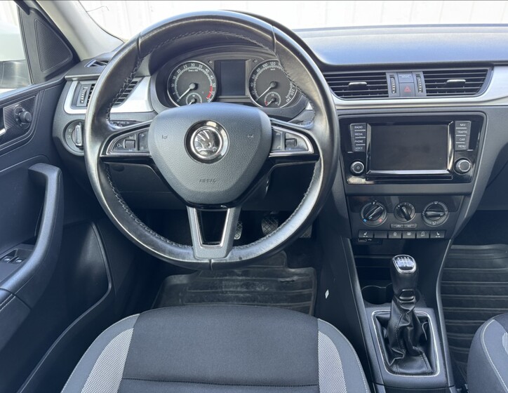 Škoda Rapid 28