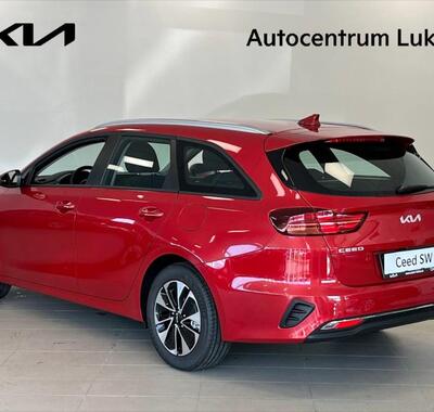KIA Ceed 4