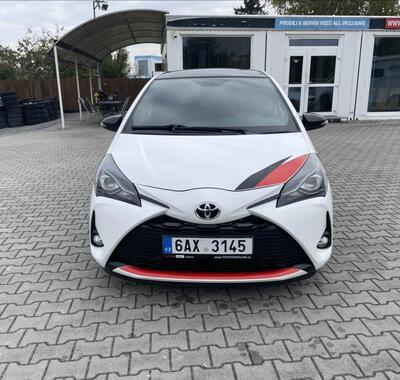 Toyota Yaris 2