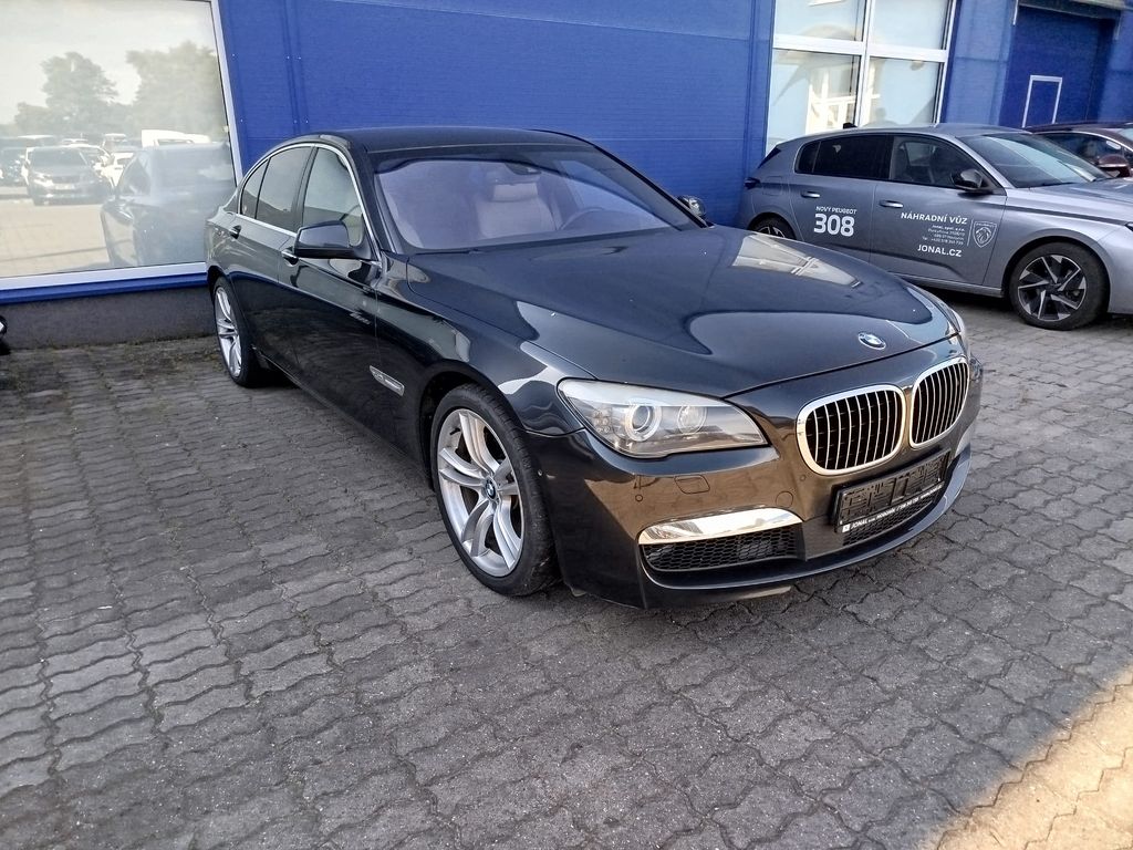 BMW Řada 7