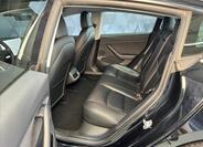 Tesla Model 3 11