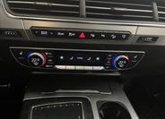 Audi Q7 15