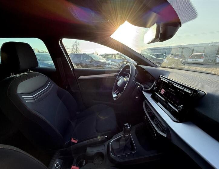 Seat Ibiza 32