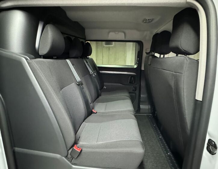 Toyota ProAce 10