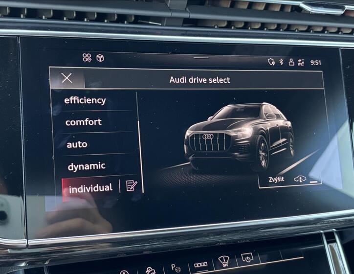 Audi Q8 39