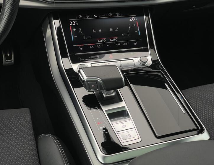 Audi Q7 12