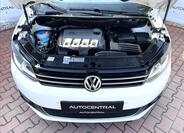 Volkswagen Touran 8