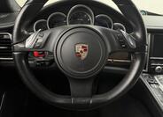 Porsche Panamera 9