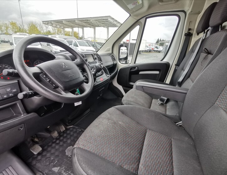 Peugeot Boxer 6