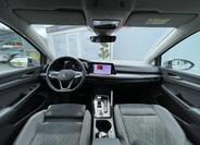 Volkswagen Golf 21