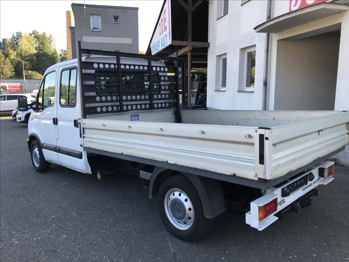 Opel Movano