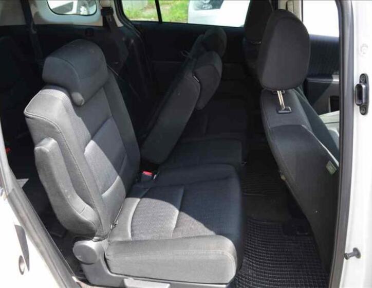 Mazda 5 20