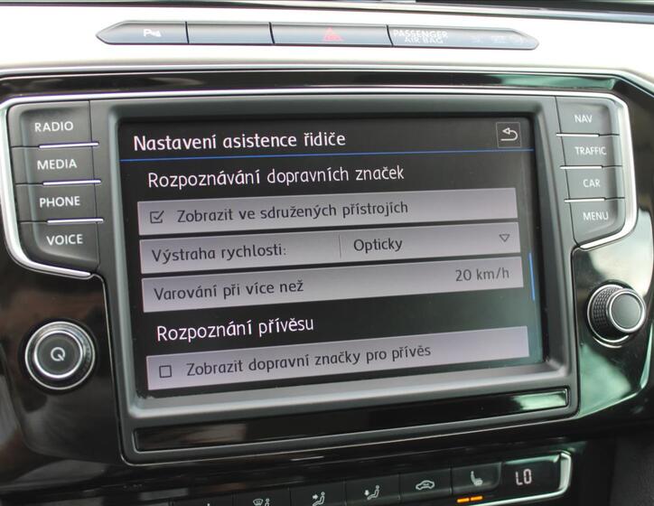 Volkswagen Passat 18