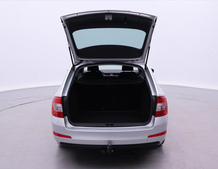 Škoda Octavia 9