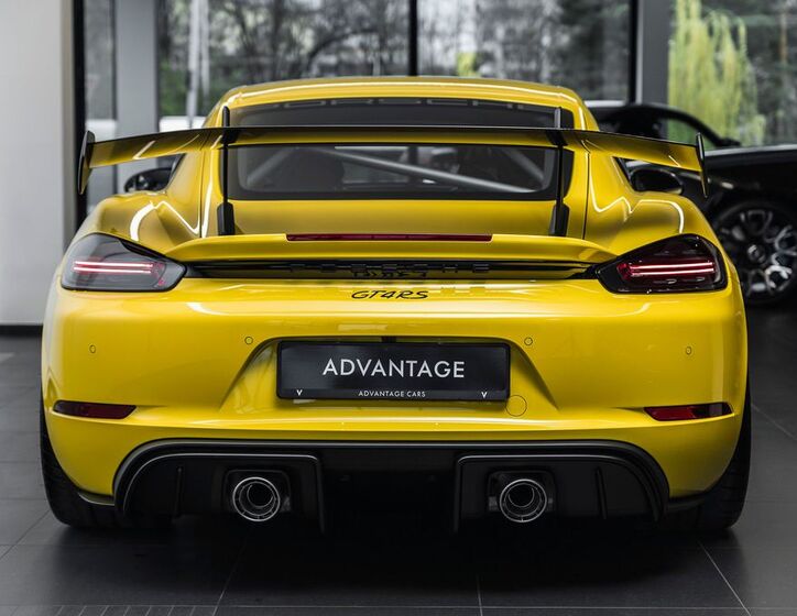 Porsche Cayman 3
