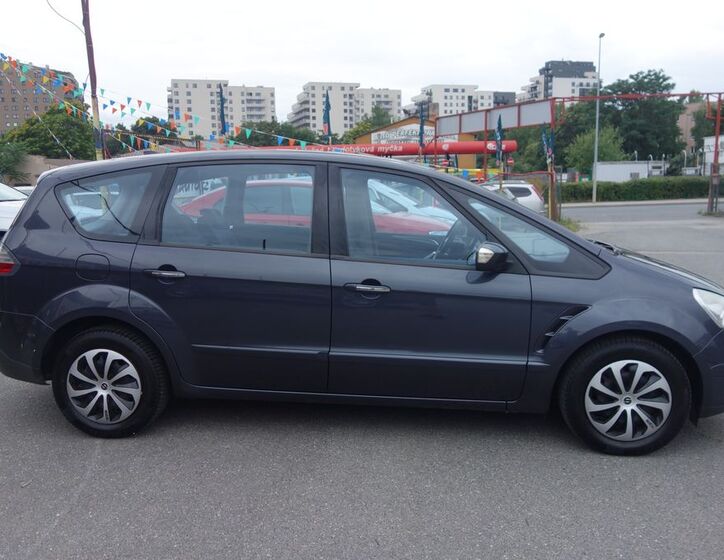 Ford S-MAX 6