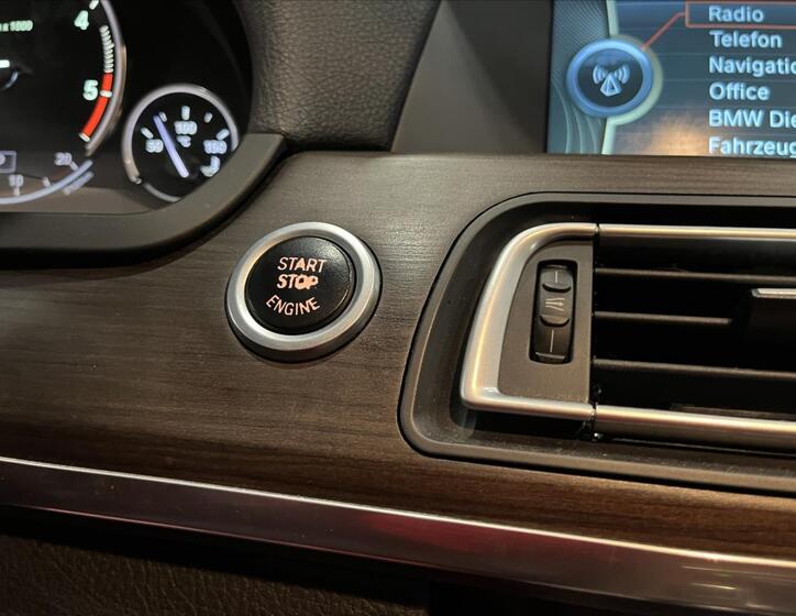 BMW Řada 7 29