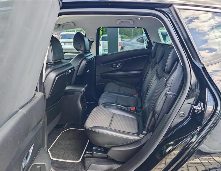 Renault Scénic 11