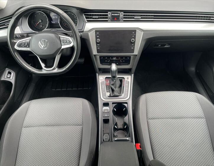 Volkswagen Passat 13
