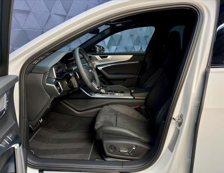 Audi S6 11