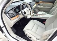 Volvo XC90 9