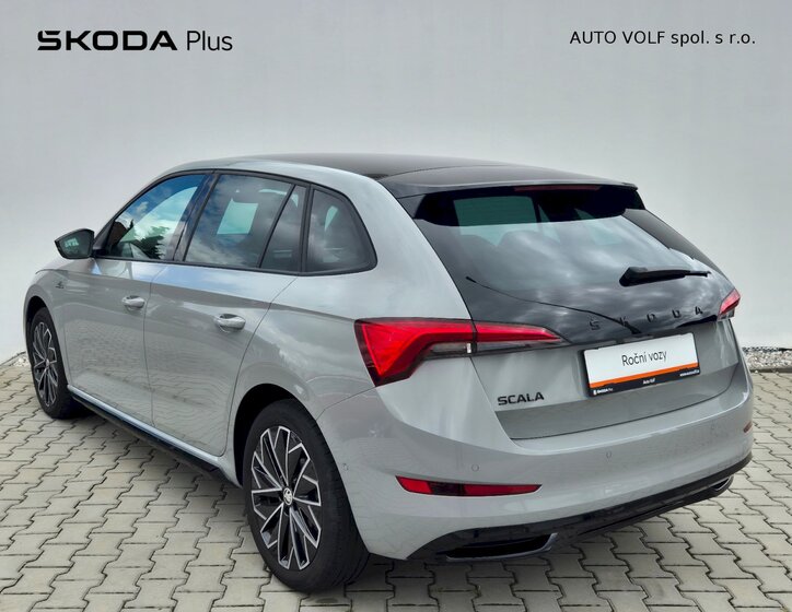 Škoda Scala 8