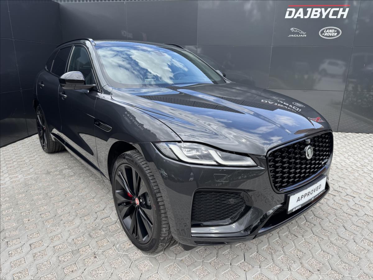 Jaguar F-Pace