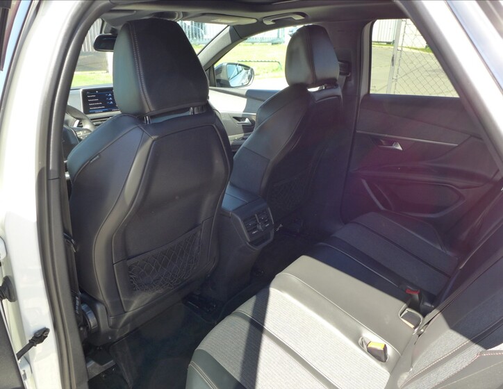 Peugeot 3008 32