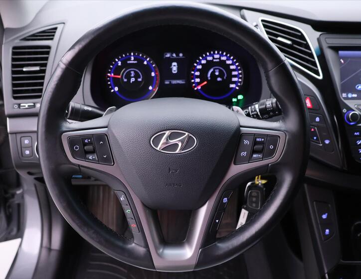 Hyundai i40 20