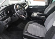 Volkswagen Multivan 10