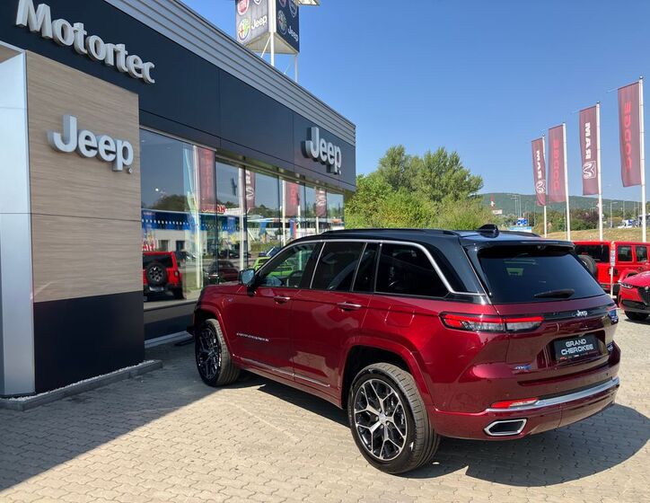 Jeep Grand Cherokee 11