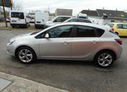 Opel Astra 8
