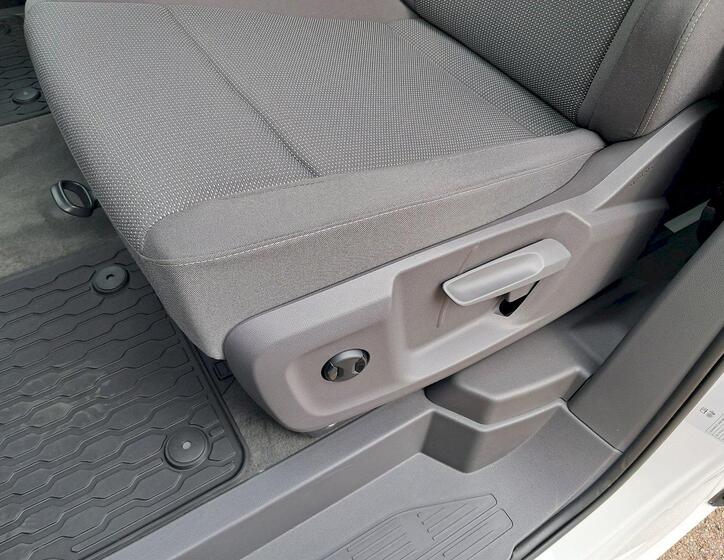 Volkswagen Multivan 24