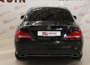 Mercedes-Benz CLA 5