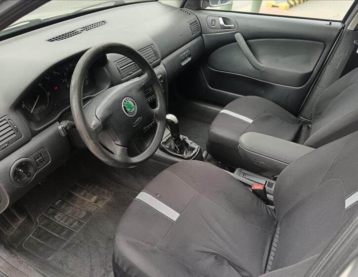 Škoda Octavia 18
