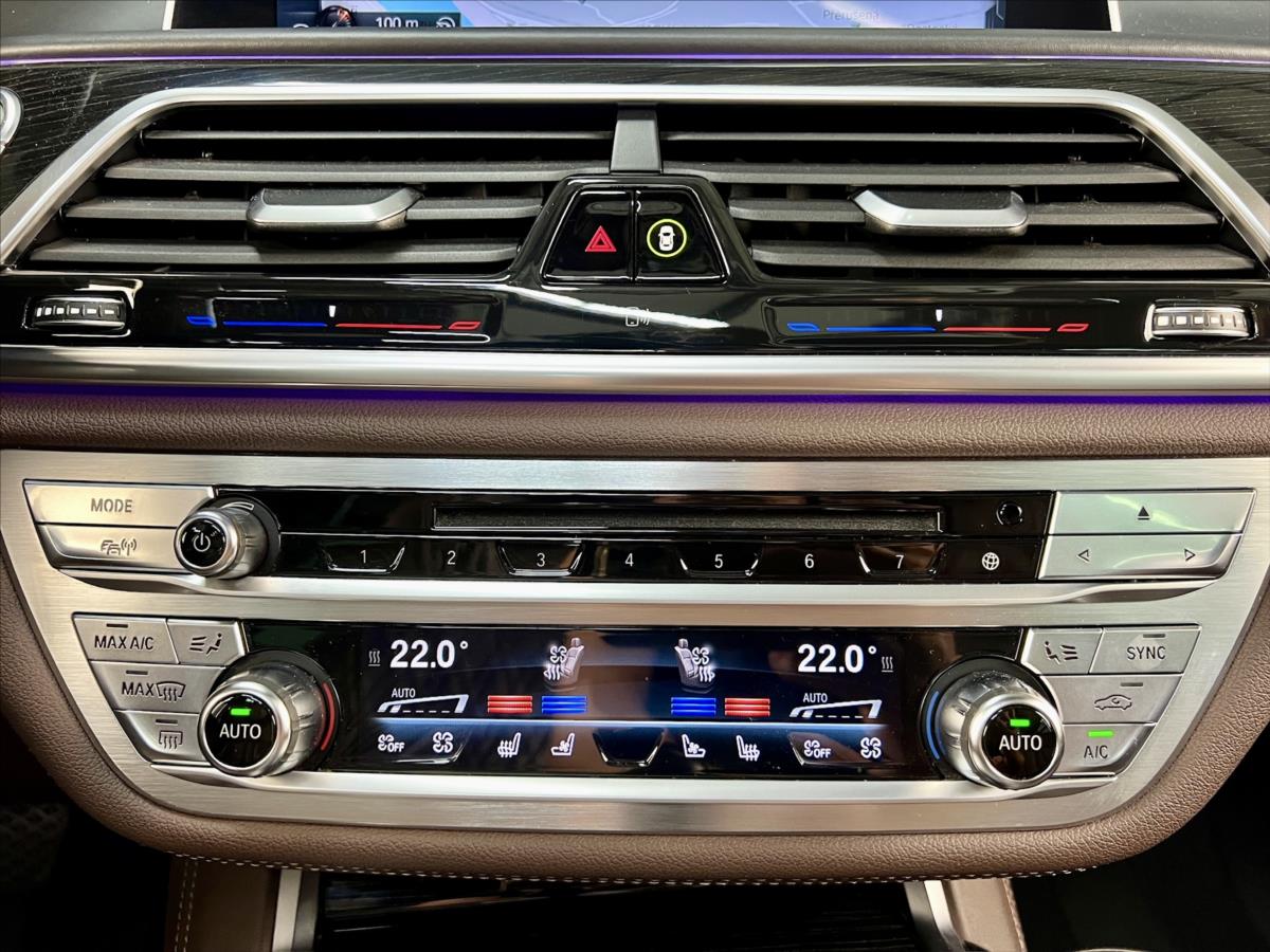 BMW Řada 7