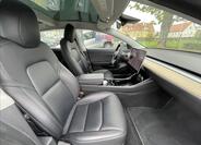 Tesla Model 3 25