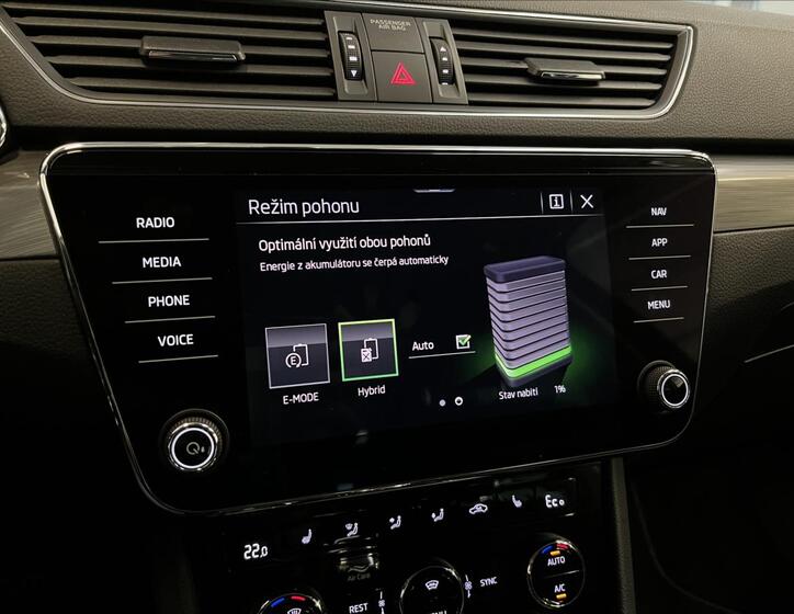 Škoda Superb 11