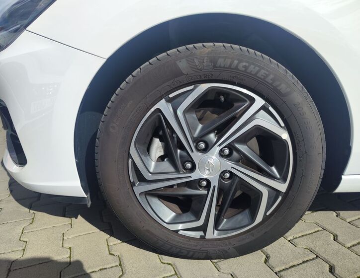 Hyundai i30 29