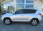 Toyota RAV4 8