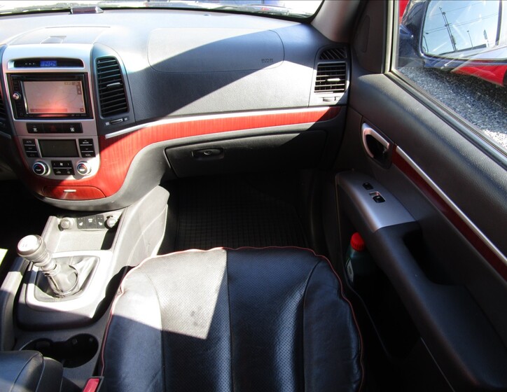 Hyundai Santa Fe 20