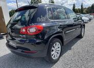 Volkswagen Tiguan 7