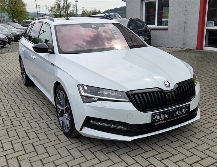 Škoda Superb 4