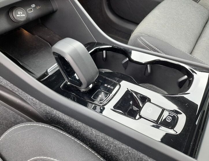 Volvo XC40 23