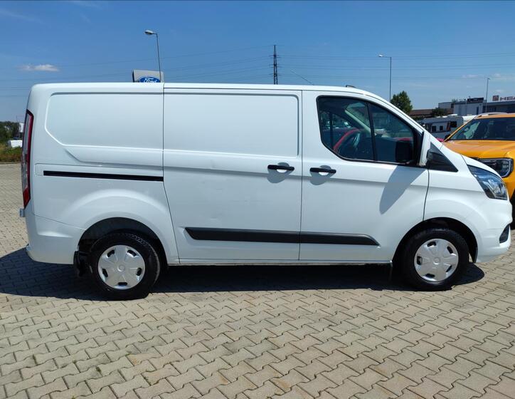 Ford Transit Custom 6