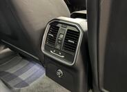 Porsche Macan 19