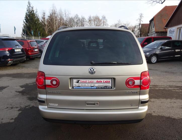 Volkswagen Sharan 8