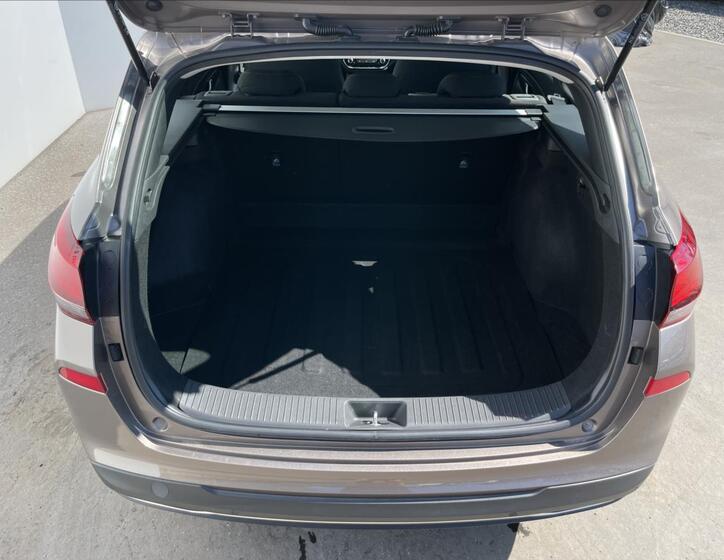 Hyundai i30 17